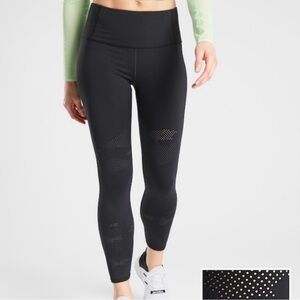 Athleta Persistence Laser Cut 7/8 Tight Leggings Black Women’s Size Medium